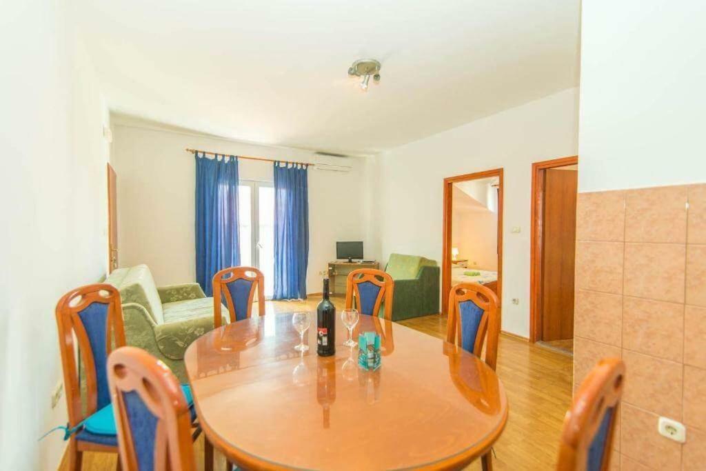 Apartmani Jerkin Vodice Eksteriør bilde