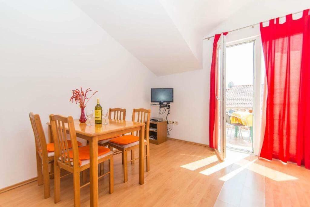 Apartmani Jerkin Vodice Eksteriør bilde