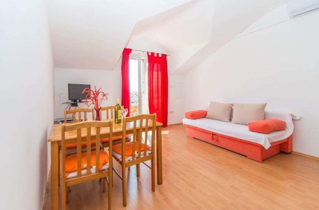 Apartmani Jerkin Vodice Eksteriør bilde